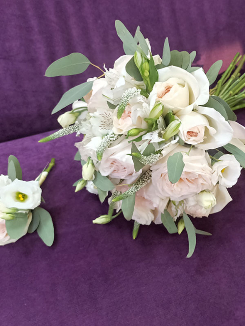 Букет невесты из пионовидной розы