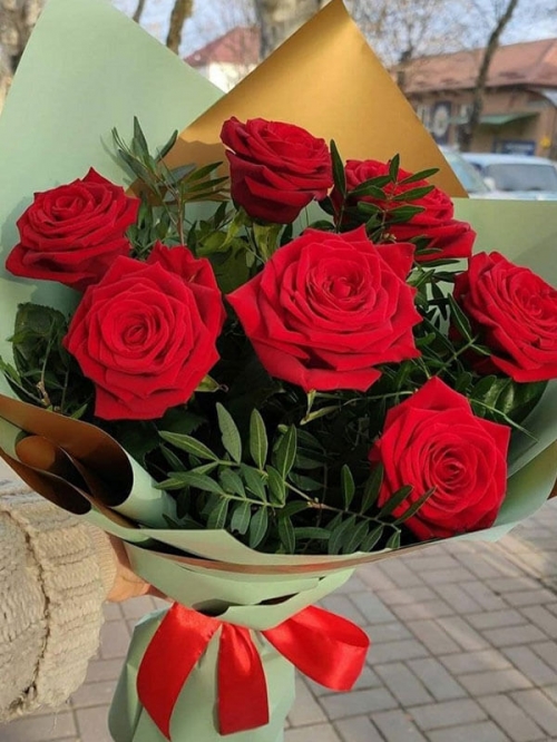 Розы, 7 шт